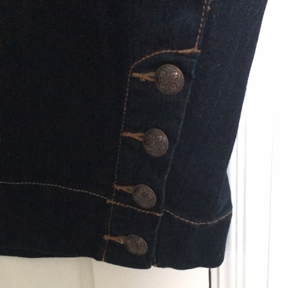 28w Lane Bryant Denim Pencil Skirt ✏️with Button Detail - Picture 3 of 17